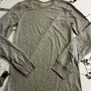 Nike Women's Gray Long Sleeve Tee